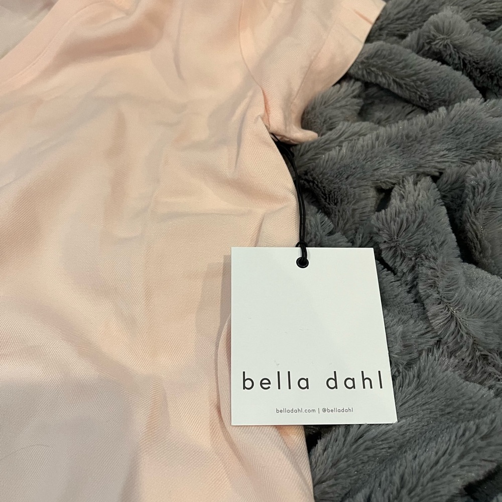 NWT Bellah Dahl V-Neck T-Shirt Size XS - Picture 9 of 11